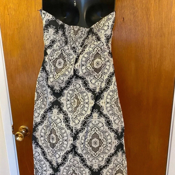 H&M Elegant Halter Neck Knee Length Dress Timeless Blue and White Baroque Print - Picture 15 of 16